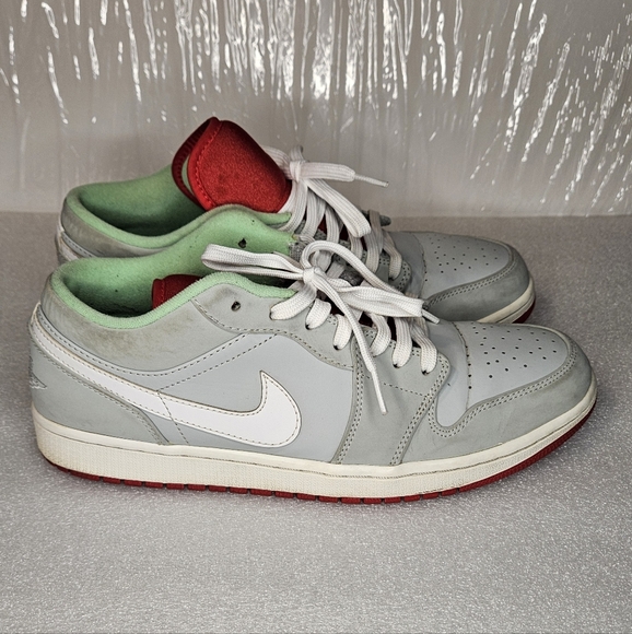Nike Other - Nike Air Jordan 1 Low Retro "Hare 2015"